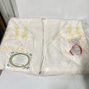 NEW Vintage Quiltex Baby Blanket Satin Edge Trim 36X59 White Yellow Cat Theme
